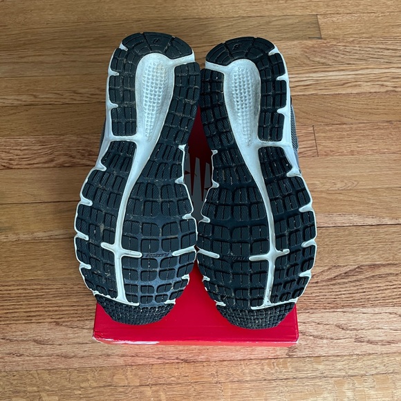 New Balance Running Mens Shoes - Picture 6 of 7